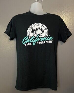 Alice Fong Yu Camping California Dreamin Shirt Mens Medium Black Graphic Tee